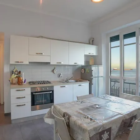 Brezza Marina Vadoalmare Immobiliare *