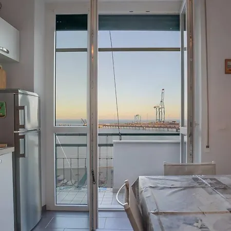 Brezza Marina Vadoalmare Immobiliare * Vado Ligure